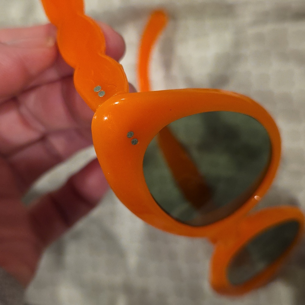 Willson Vintage Sunglasses - image 4